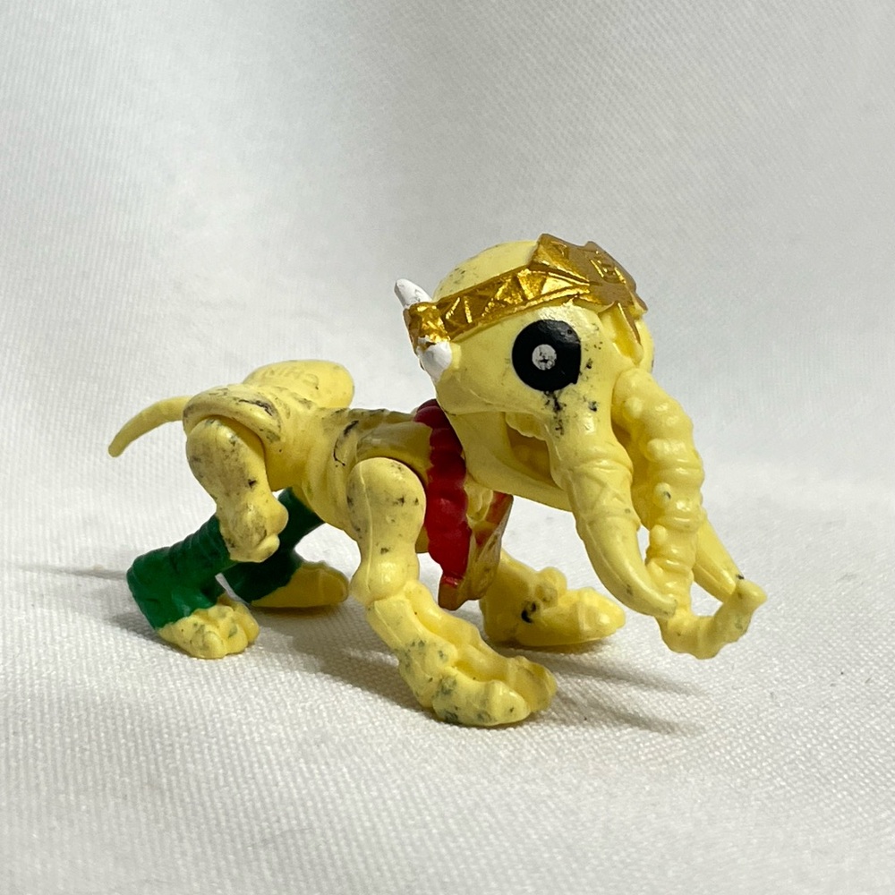 TREASURE X KINGS GOLD PRIMAL!!! *RARE* MYSTIC AND MINI BEAST EXCELLENT COND